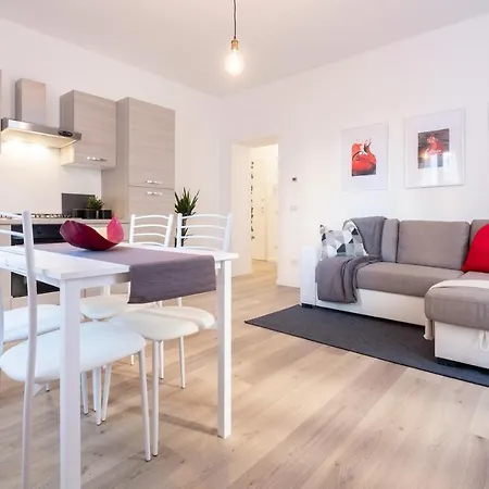 Opera & Expo - Carmen Apartment *